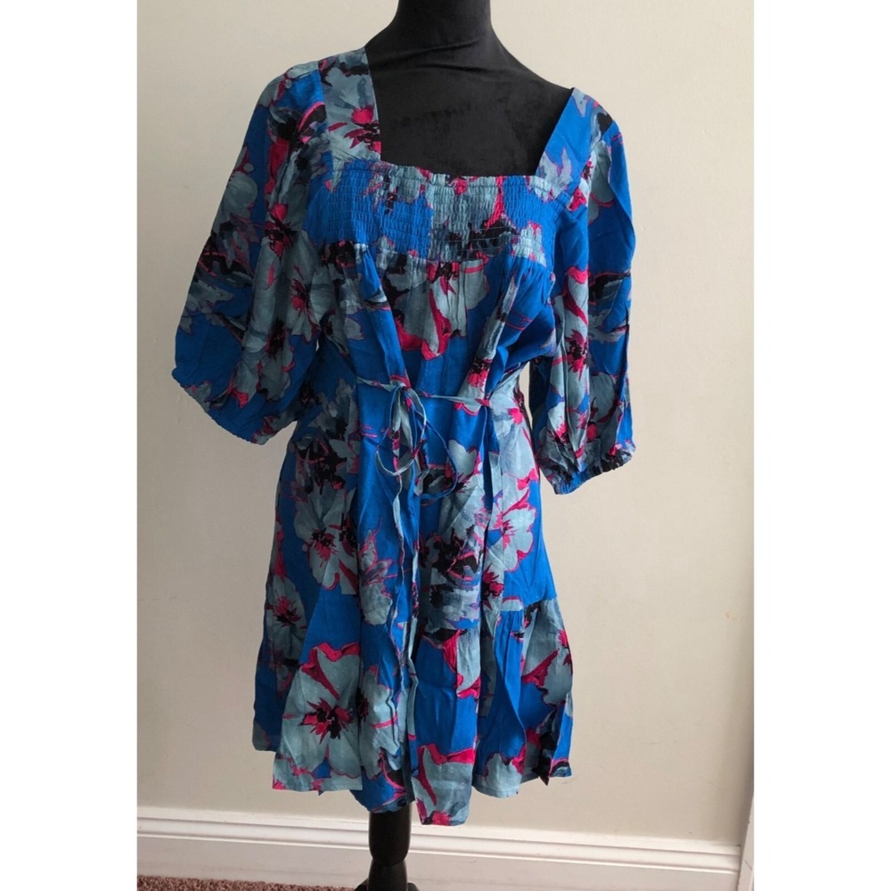 Band of the Free Blue Floral Smocked Mini Dress Puff Sleeve‎ Square Neck Medium